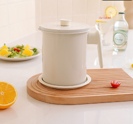Japanese Kitchen Oil Storage Pot