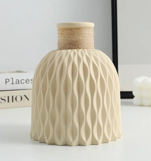 Sculpted Porcelain-Look Heritage Vase