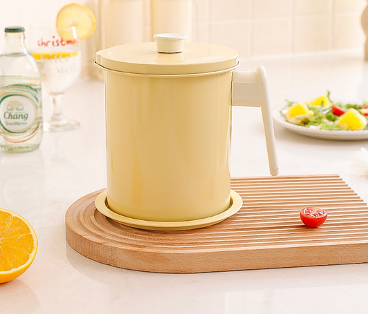 Japanese Kitchen Oil Storage Pot