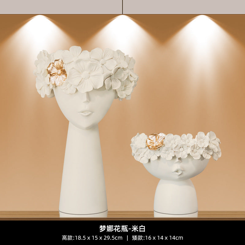 Chic Luxury Living Room Accents