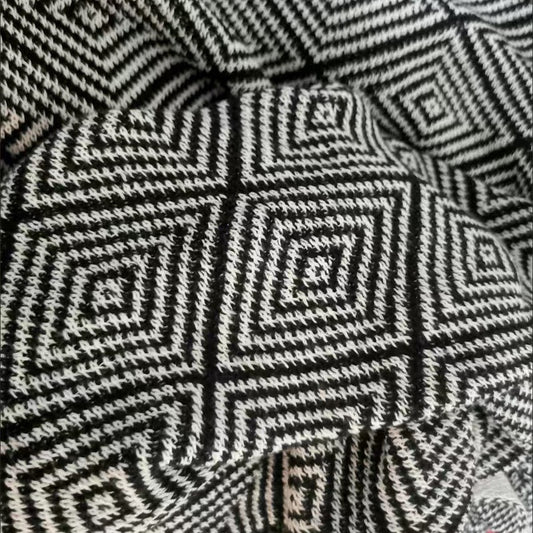 Chic Geometric Sofa Throw
